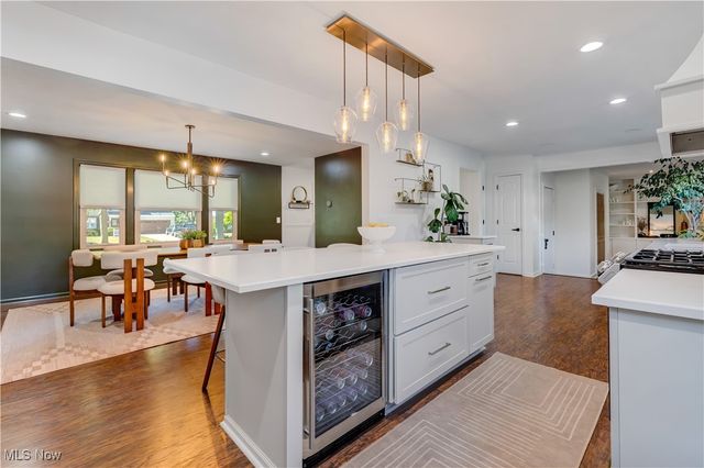 6405 Stafford Drive, North Olmsted, OH 44070