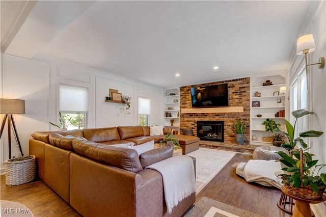 6405 Stafford Drive, North Olmsted, OH 44070