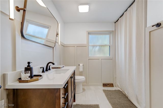 6405 Stafford Drive, North Olmsted, OH 44070