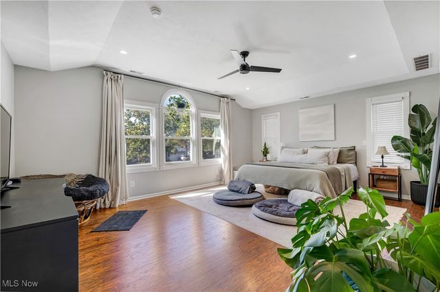 6405 Stafford Drive, North Olmsted, OH 44070