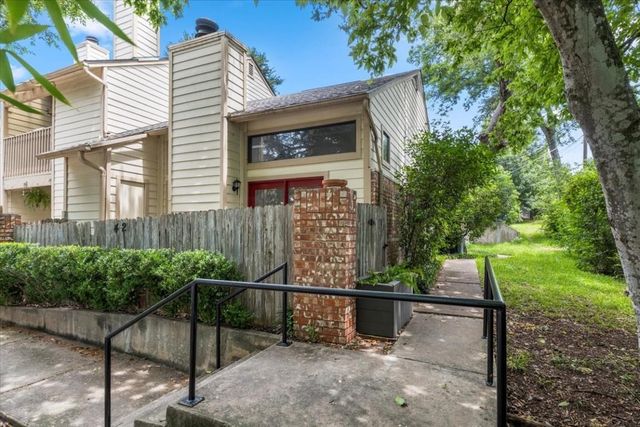 3801 Menchaca RD 42, Austin, TX 78704