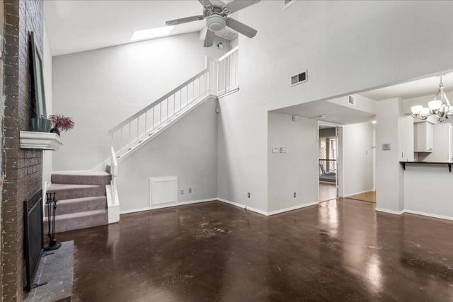 3801 Menchaca RD 42, Austin, TX 78704