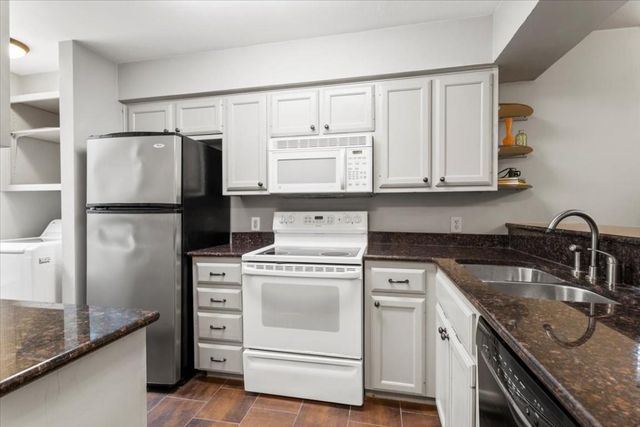 3801 Menchaca RD 42, Austin, TX 78704