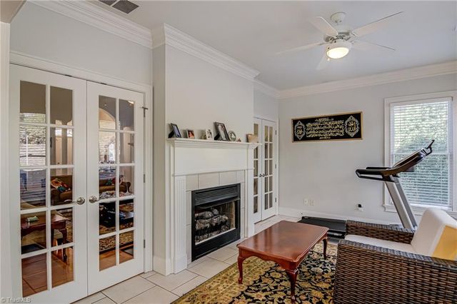 261 Hollin Way, Winston-salem, NC 27104