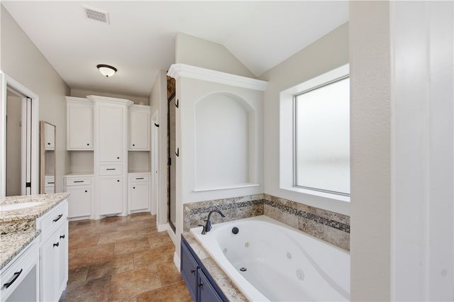 3817 Kangaroo Ct, Corpus Christi, TX 78414