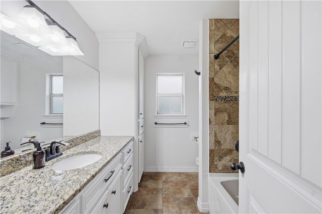 3817 Kangaroo Ct, Corpus Christi, TX 78414