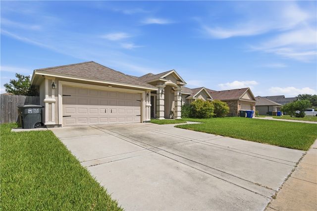 3817 Kangaroo Ct, Corpus Christi, TX 78414