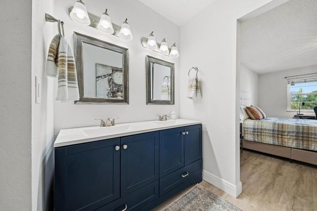 9440 SW 8th Street 314, Boca Raton, FL 33428