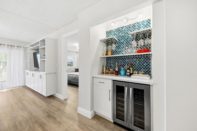 9440 SW 8th Street 314, Boca Raton, FL 33428