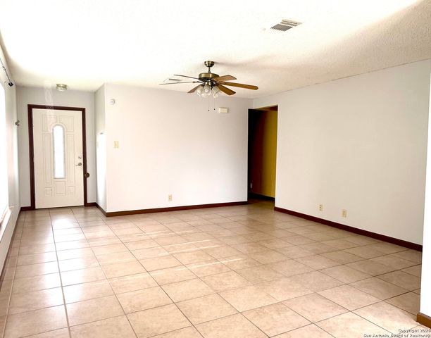 3502 cameron, San Antonio, TX 78244