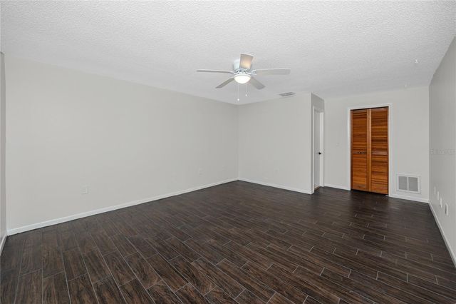8046 BAYHAVEN DRIVE, Seminole, FL 33776