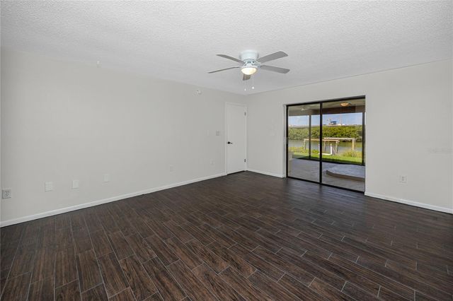 8046 BAYHAVEN DRIVE, Seminole, FL 33776