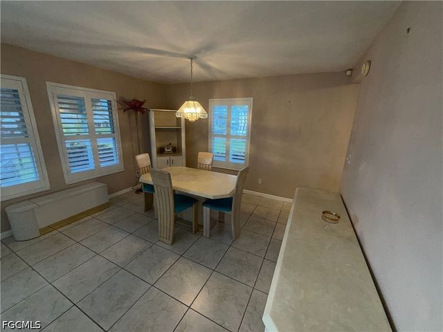 25 Temple CT, Lehigh Acres, FL 33936
