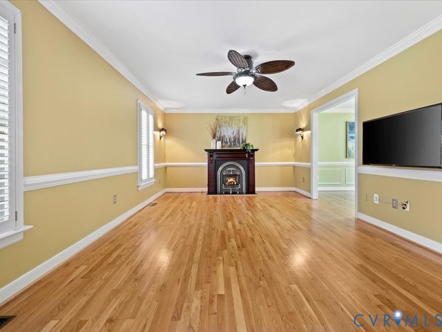 15016 Walnut Bend Rd, Midlothian, VA 23112