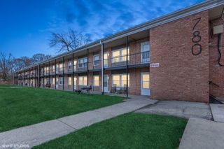720 S Nelson Avenue 4, Kankakee, IL 60901