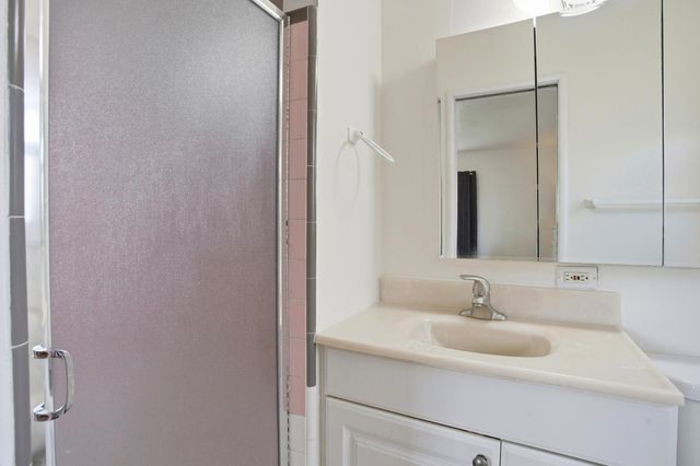 3021 Stanton Cir, Carmichael, CA 95608