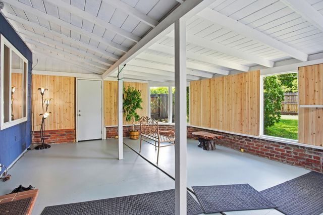 3021 Stanton Cir, Carmichael, CA 95608