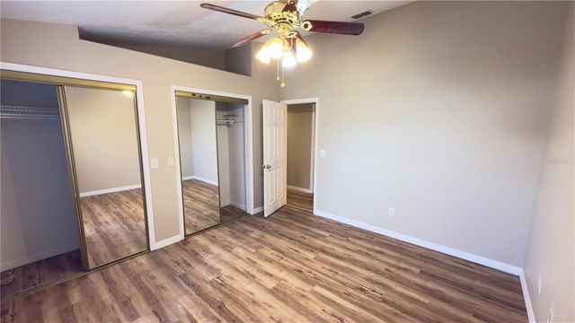 2105 VICKERY LANE, Dover, FL 33527