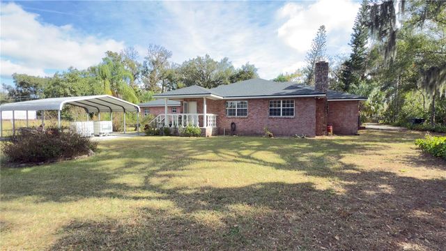 2105 VICKERY LANE, Dover, FL 33527