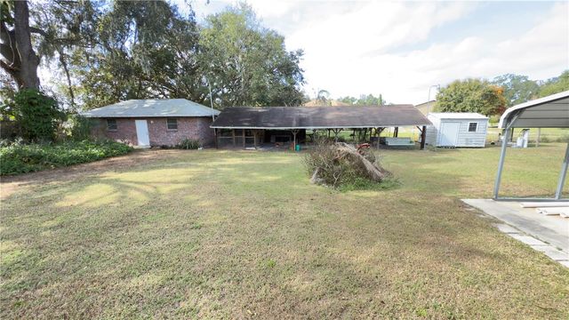 2105 VICKERY LANE, Dover, FL 33527