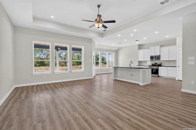22221 JORDANS PL, San Antonio, TX 78264