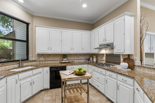 4315 Shadow Glen Drive, Dallas, TX 75287