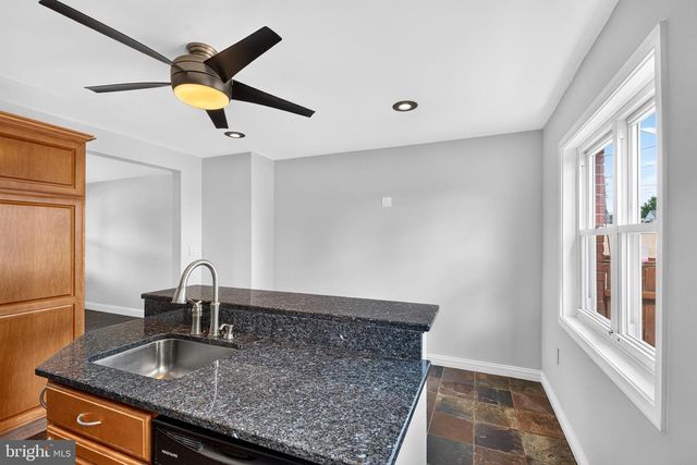 2814 MOORGATE RD, Dundalk, MD 21222
