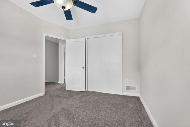 2814 MOORGATE RD, Dundalk, MD 21222