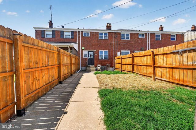 2814 MOORGATE RD, Dundalk, MD 21222