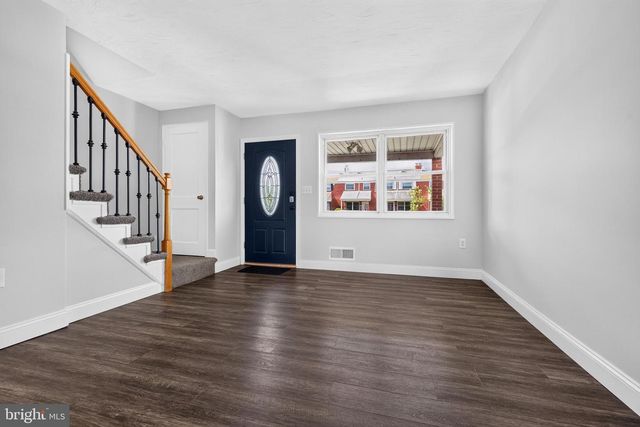 2814 MOORGATE RD, Dundalk, MD 21222