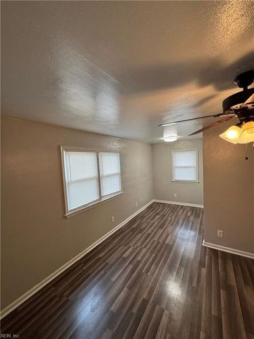 504 Ashlawn Dr Apt 4, Norfolk, VA 23505