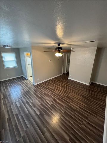 504 Ashlawn Dr Apt 4, Norfolk, VA 23505