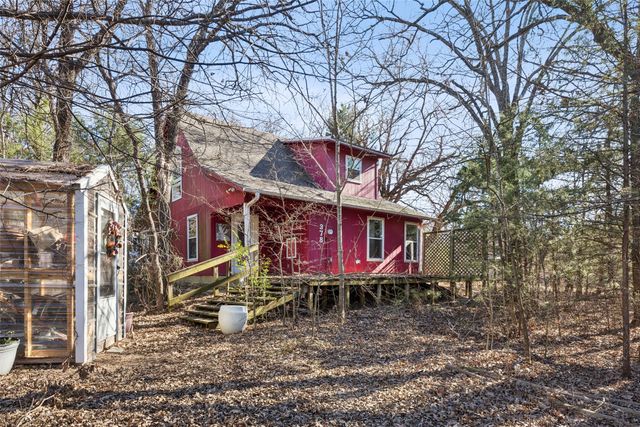 378 Eastshore Drive, Wills Point, TX 75169