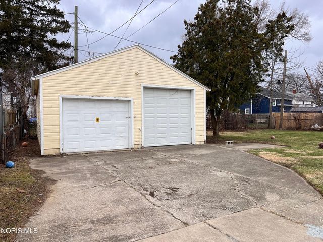 1511 Upton Avenue, Toledo, OH 43607