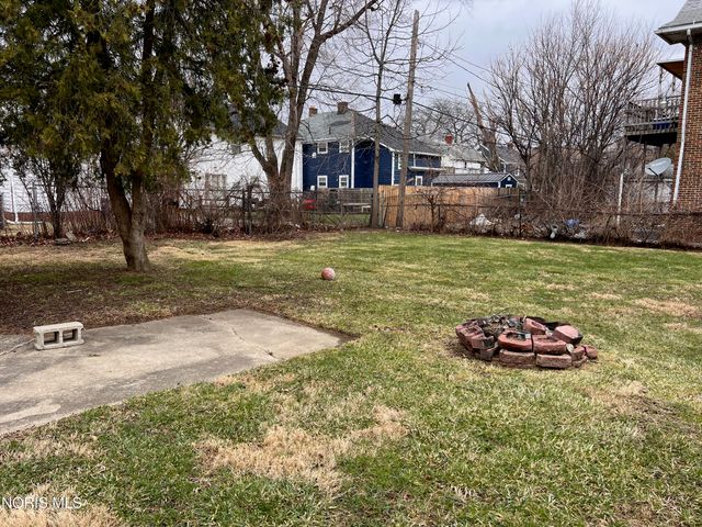 1511 Upton Avenue, Toledo, OH 43607