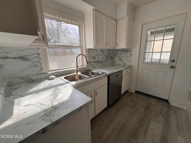 1511 Upton Avenue, Toledo, OH 43607