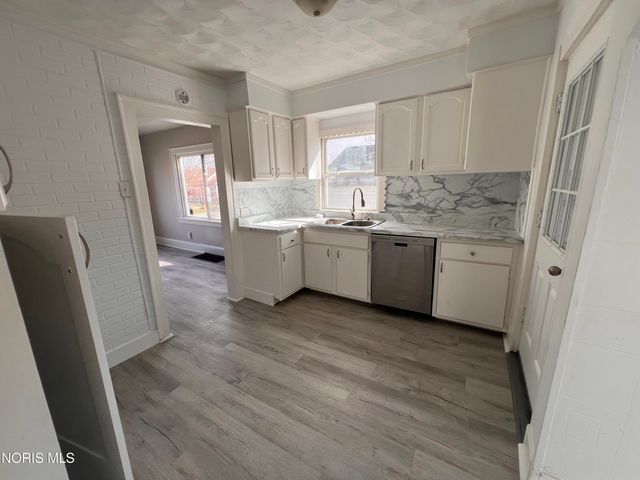 1511 Upton Avenue, Toledo, OH 43607