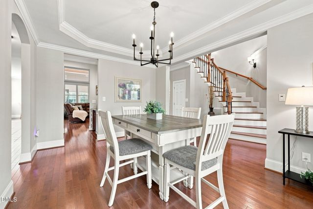 120 Rolling Meadows Lane S, Chapel Hill, NC 27517