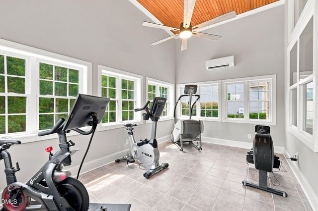 120 Rolling Meadows Lane S, Chapel Hill, NC 27517