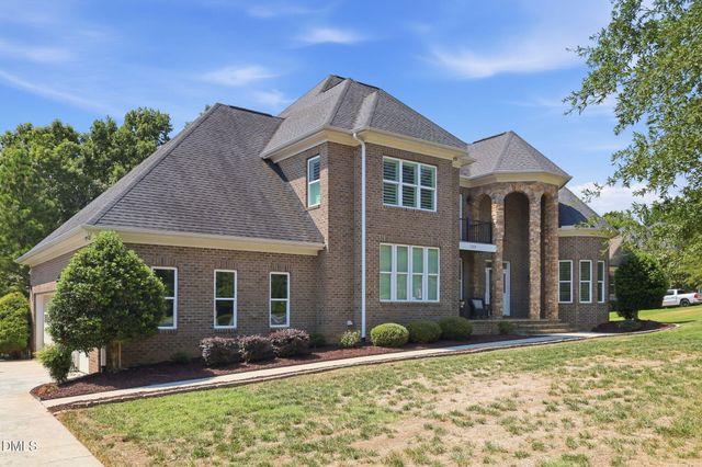 120 Rolling Meadows Lane S, Chapel Hill, NC 27517