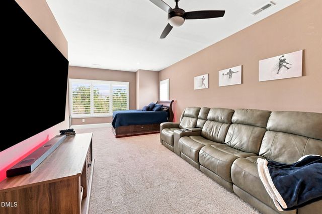 120 Rolling Meadows Lane S, Chapel Hill, NC 27517