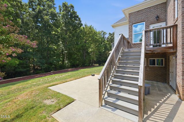 120 Rolling Meadows Lane S, Chapel Hill, NC 27517