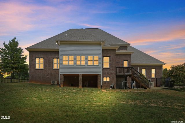 120 Rolling Meadows Lane S, Chapel Hill, NC 27517