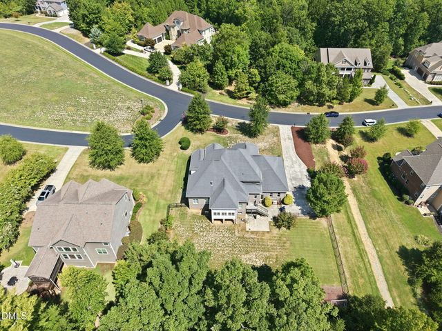120 Rolling Meadows Lane S, Chapel Hill, NC 27517