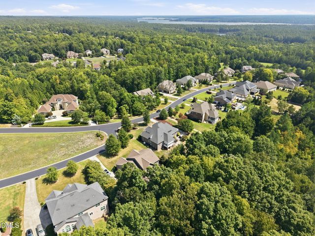 120 Rolling Meadows Lane S, Chapel Hill, NC 27517