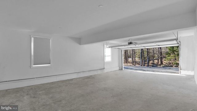 283 OWASSA DR, Pocono Lake, PA 18347