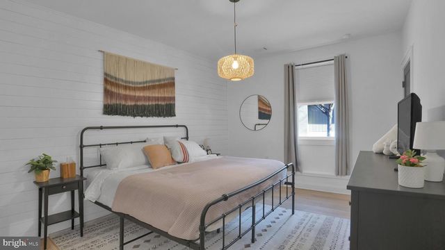 283 OWASSA DR, Pocono Lake, PA 18347