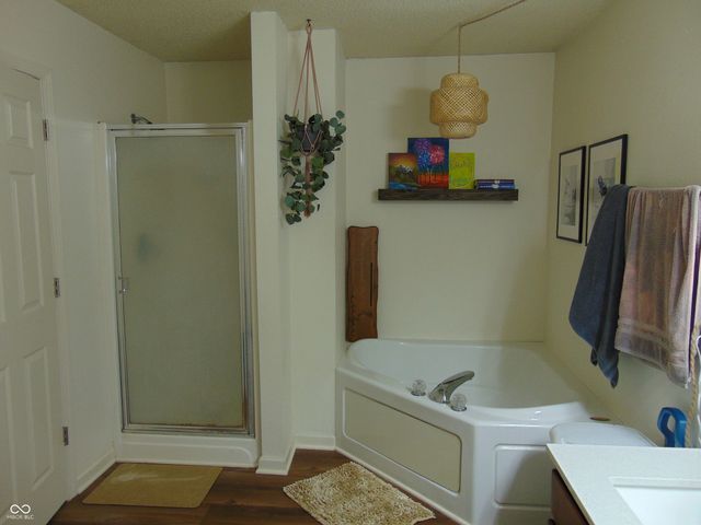 982 Youngs Creek Drive, Franklin, IN 46131