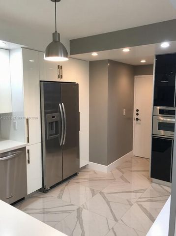 10180 W Bay Harbor Drive 0, Bay Harbor Islands, FL 33154