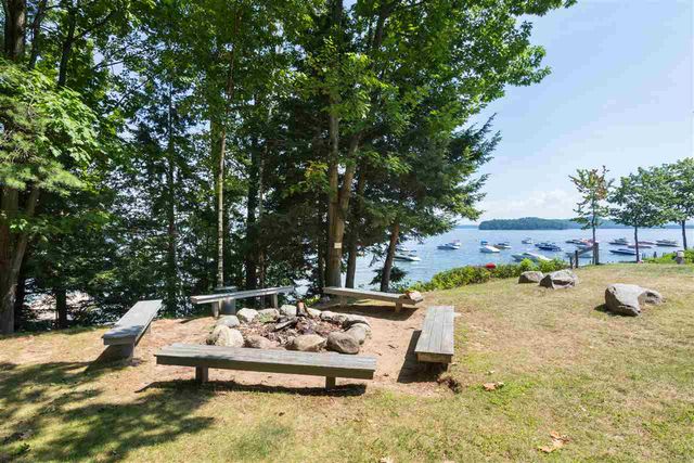 2696 Lake Shore Rd Unit 61, Gilford, NH 03249